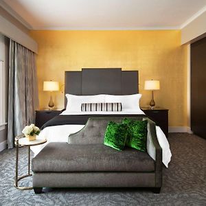 Guest room 1 Queen City view